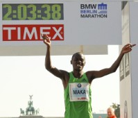 Patrick Makau loopt wereldrecord